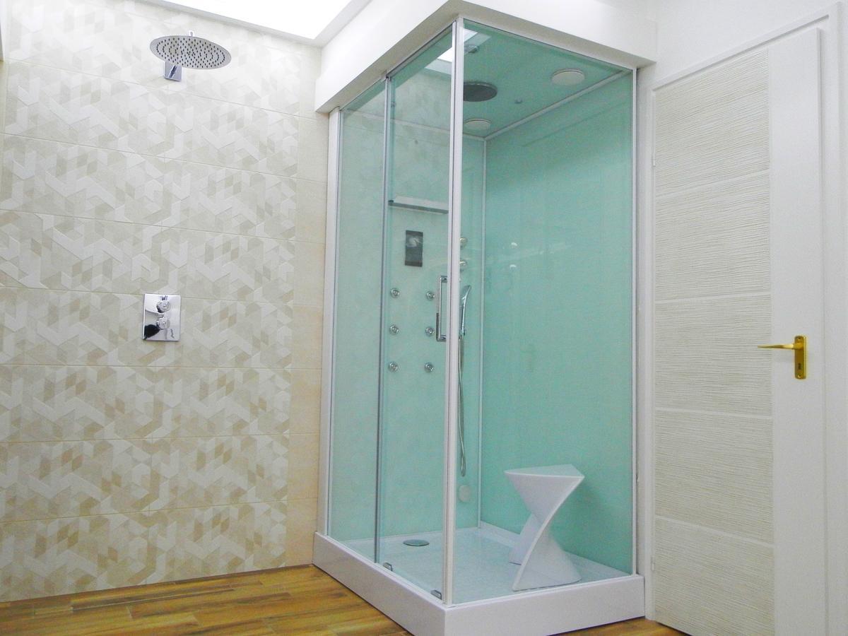 Katalin Boutique & Wellness Apartmanok ไฮจ์ดุสโซบอสโล ภายนอก รูปภาพ